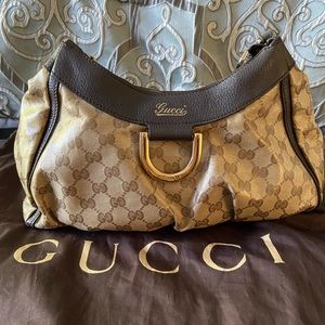 Gucci Small D Ring purse